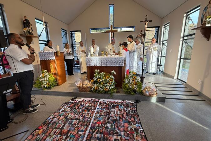 Brumadinho interior de igreja entregue a comunidade.jpg