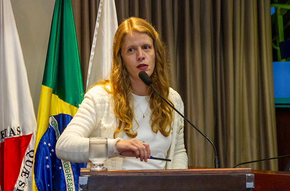 DESTAQUE004_assinatura_cntrato_rsu_riodoceEricBezerra_IMG_8766_1.jpg.jpeg