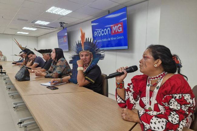 caciques no procon.jpg