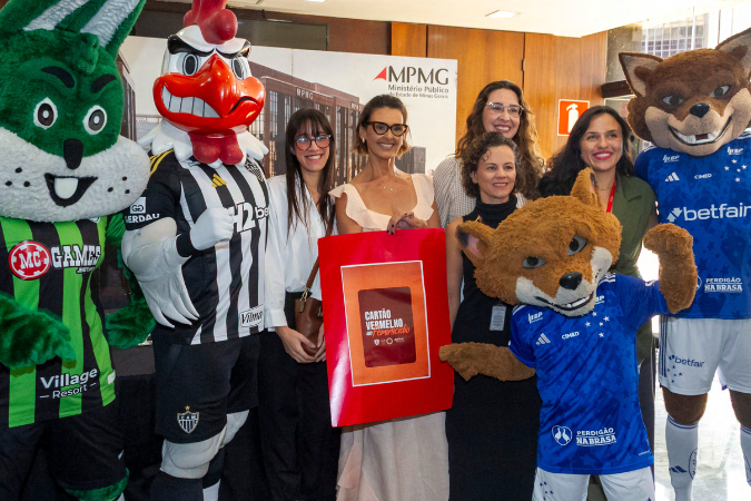 clubes apoiam cartao vermelho.png