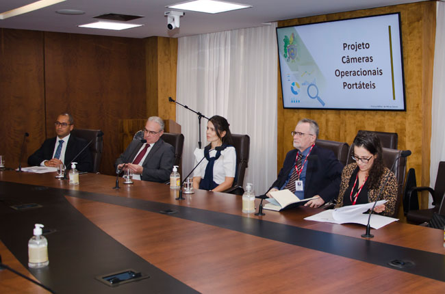 NOTICIA-ProjetoPilotoCamerasOperacionaisPortateis_CamilaSoares_DSC_5056.jpg
