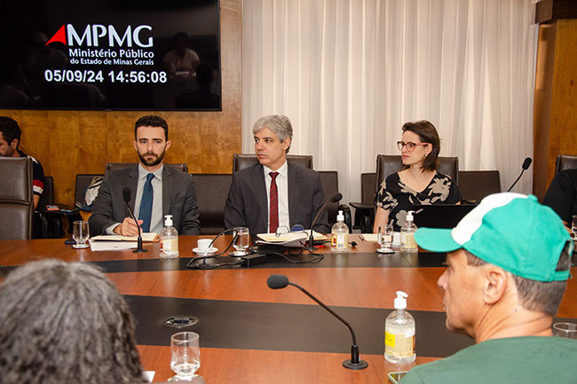 reuniao_movimentos_sociais_NOTICIA_DSC_5425.jpg