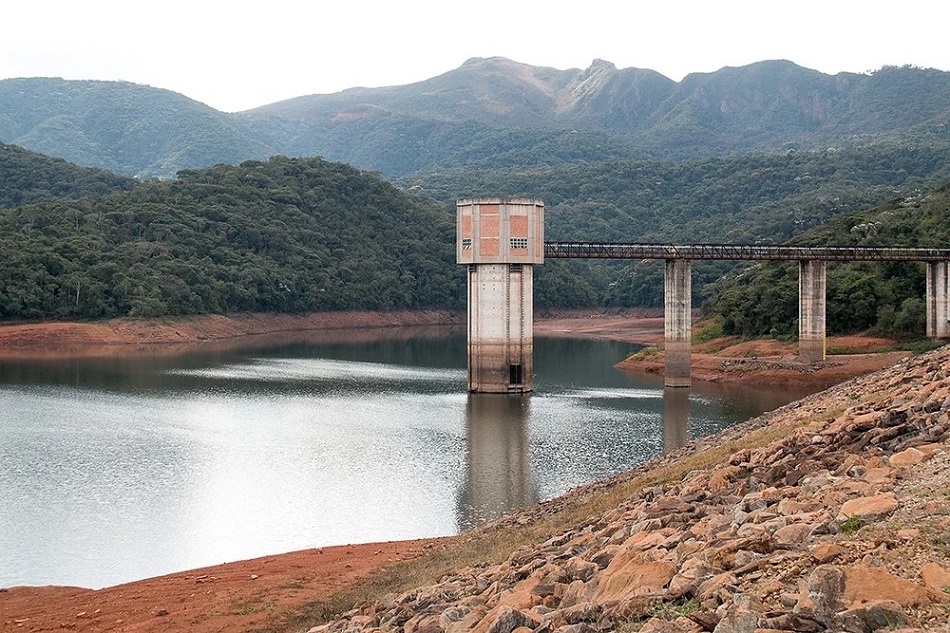 Rio_Manso.jpg