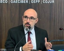 Claudio Barros