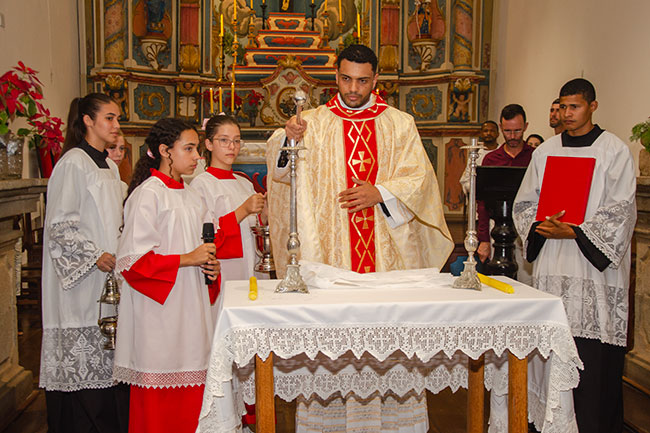 Bonfim_Entrega_Casticais_NOTICIA_DSC_9459.jpg