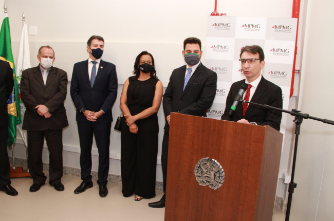 tATAGIBA E jARBAS.jpg