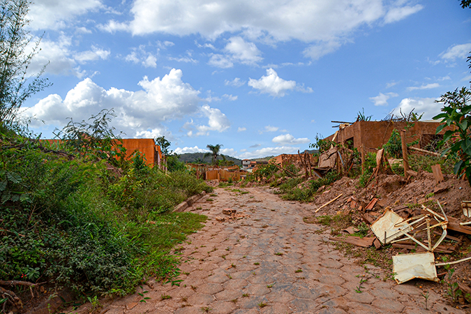 Bento Rodrigues noticia.jpg