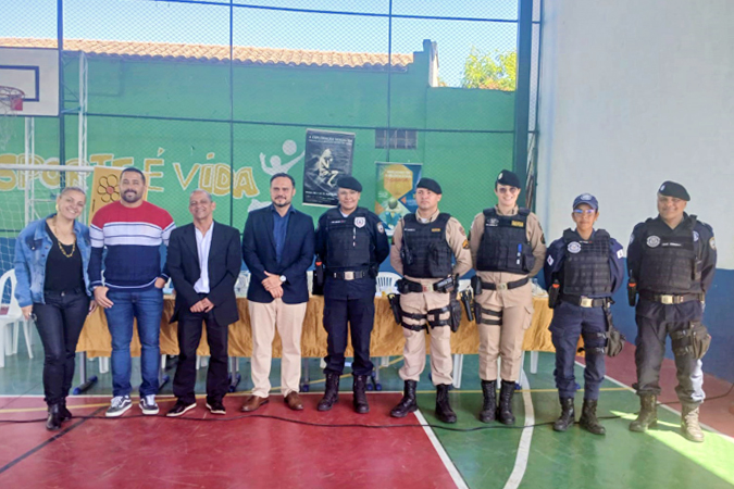 Pedro Leopoldo Amigos da Escola noticia4.jpg