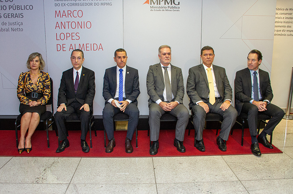 Inauguracao foto galeria corregdores-gerais MPMG 1.jpg.jpeg