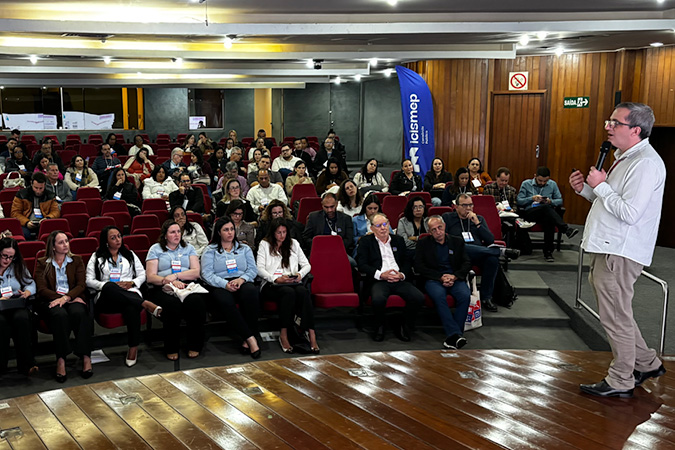 Seminario visa noticia1.jpg