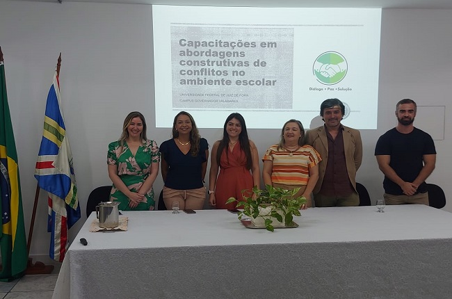 Governador Valadares - curso - paz escolas 1.jpeg