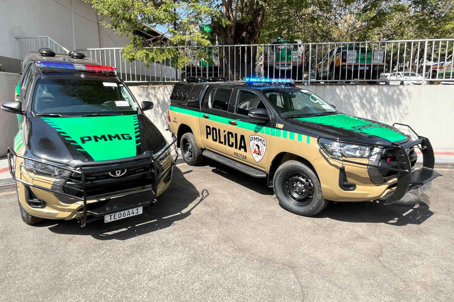 Viaturas entregues em nova lima pelo ministerio Publico.jpg