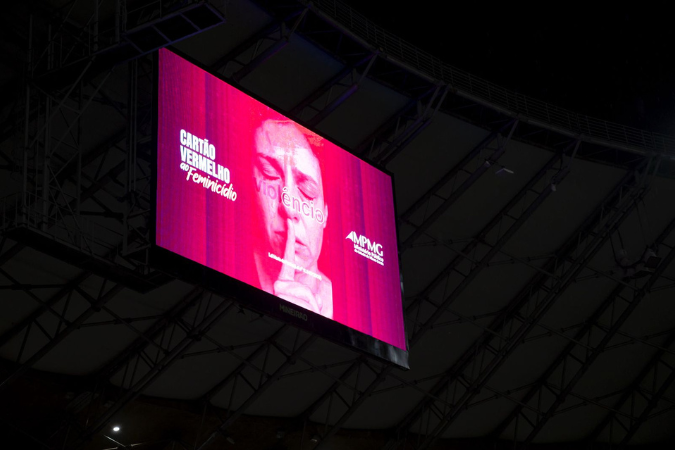 BH - campanha feminicidio estadio 1.png
