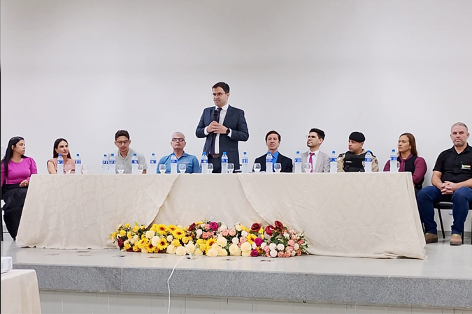 Audiencia publica Espinosa noticia1.jpg