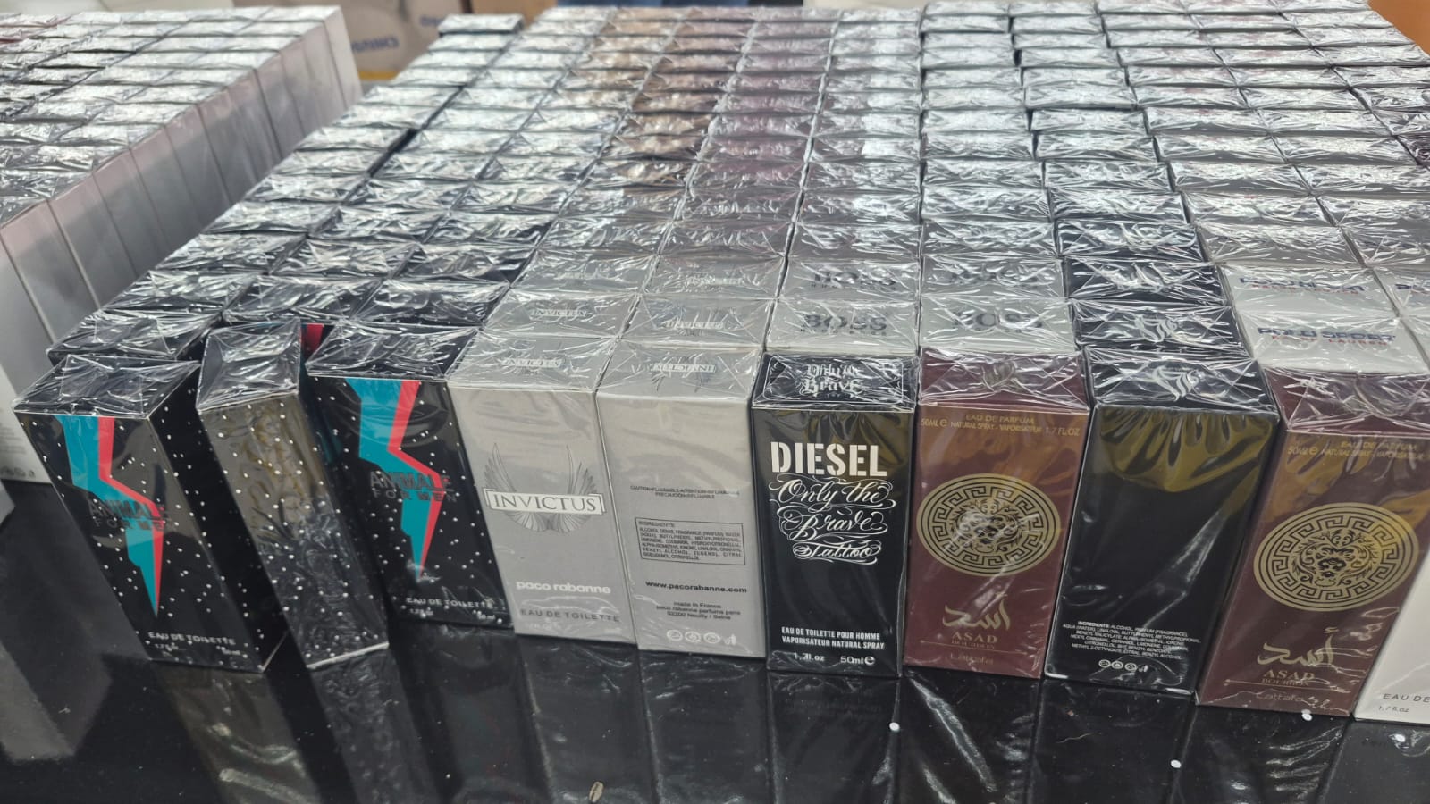 Uberaba - fiscalização perfumes