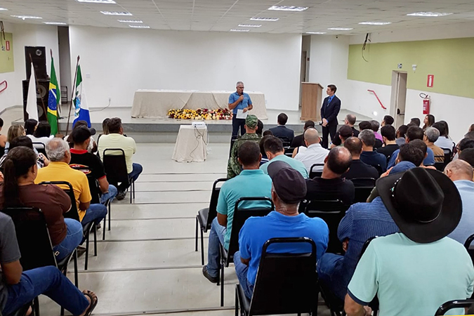 Audiencia publica Espinosa noticia.jpg