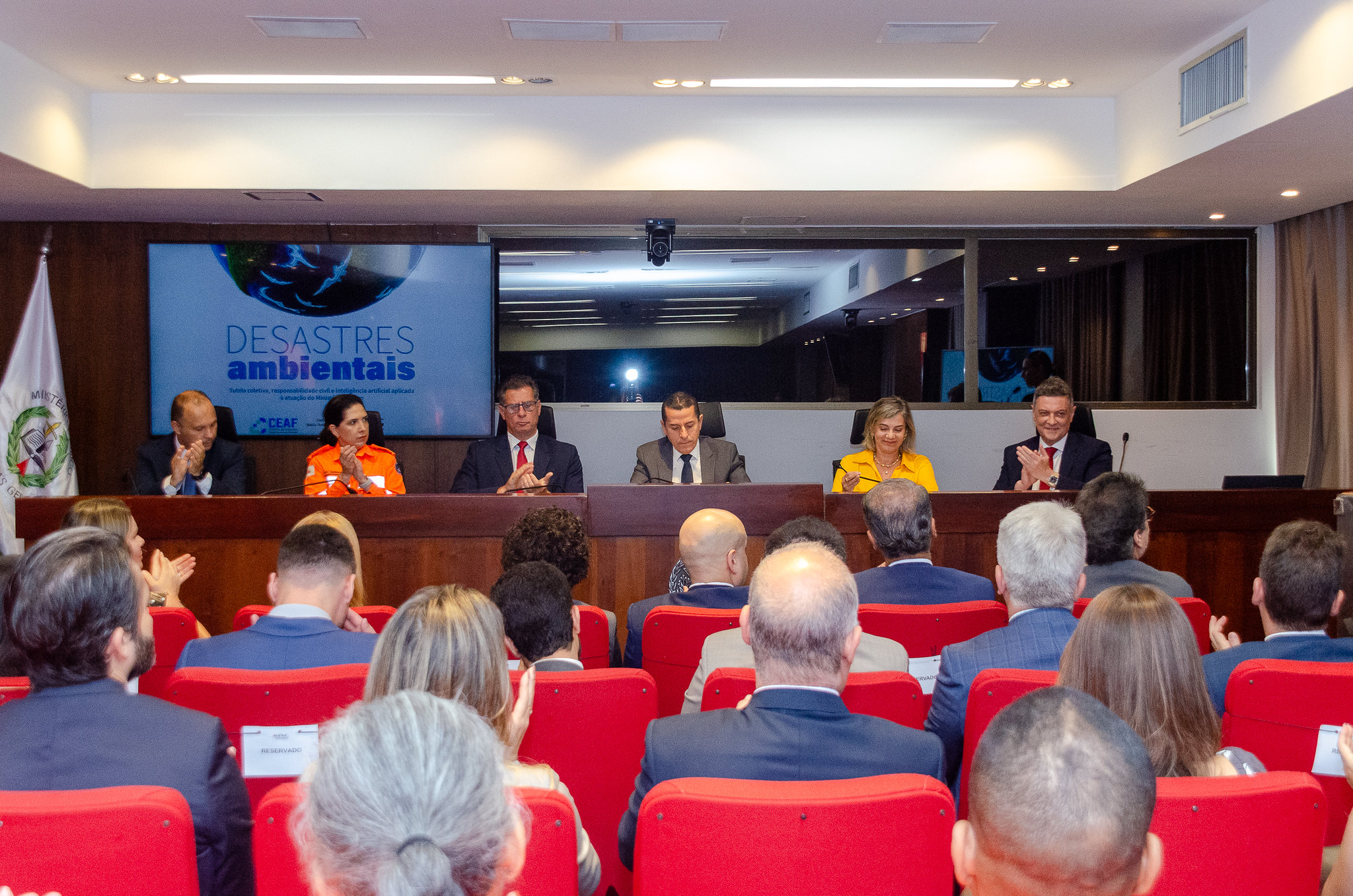 Seminario desastres ambientais e IA _5_.jpg