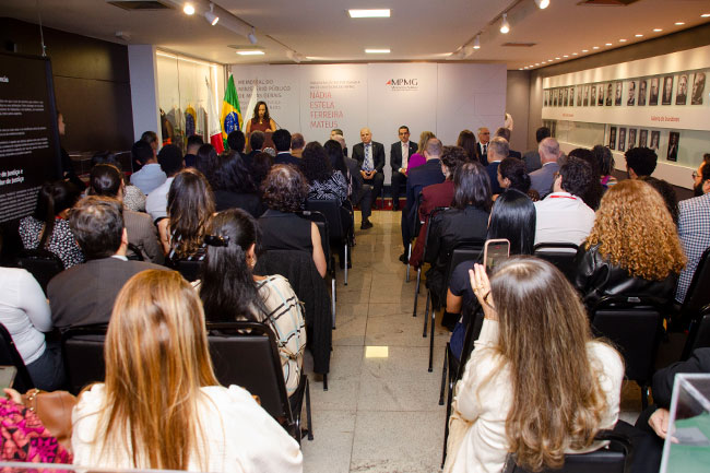 NOTICIA_inaug_foto_memorial_nadia_DSC_9708.jpg.jpeg