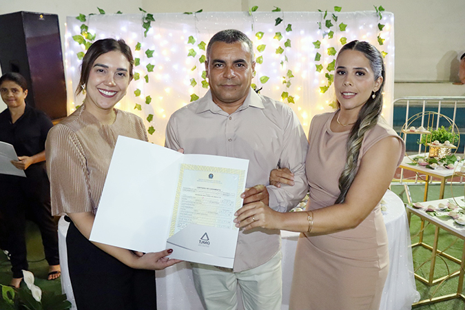 mutirao casamento noticia.jpg