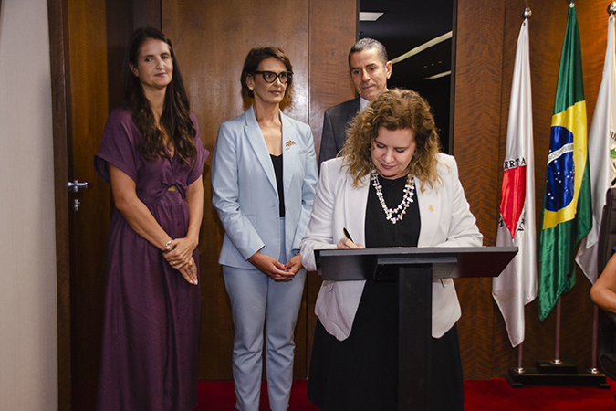 protocolo MPMG e UFMG noticia1.jpg