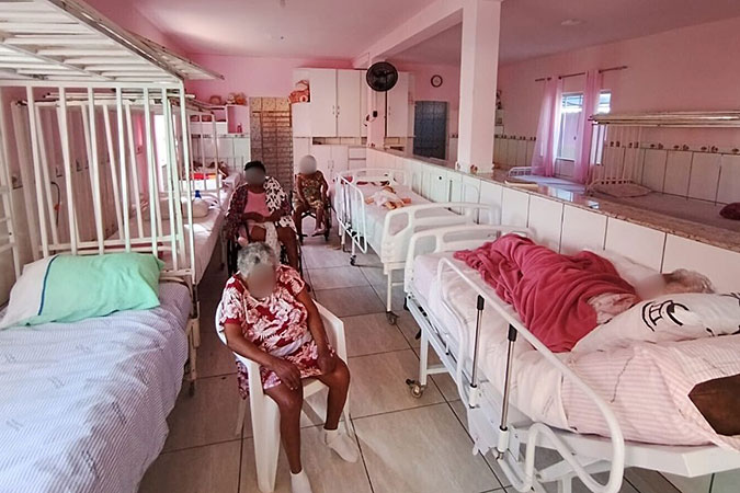 NOTICIA03_acolher com dignidade.jpg.jpeg