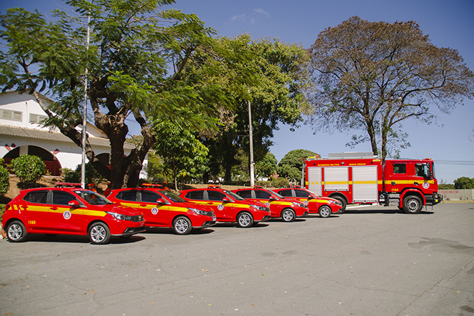 entrega viaturas CBMMG noticia4.jpg