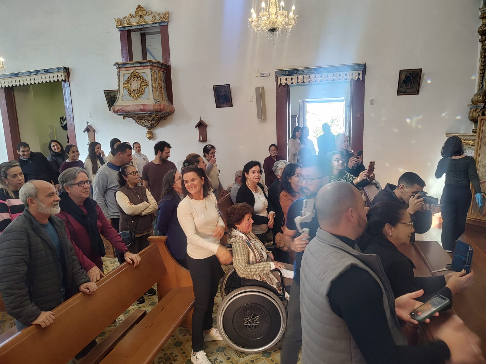 Devolucao de imagens a Igreja de Santa Rita de Cassia _12_.jpeg