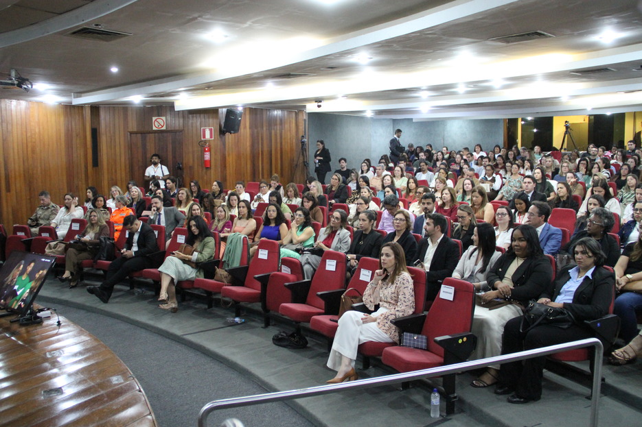 260813-conexao-educacao-8.jpg