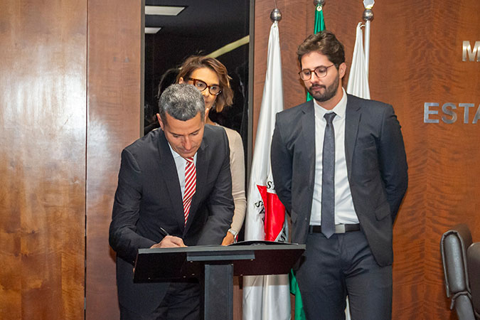 NOTICIA08_tcm_caovd_casa_palavraEricBezerra_IMG_1392.jpg