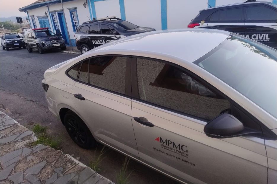 250930-Bens apreendidos operacao Caixa Dourada-2.jpg