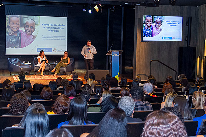 NOTICIA0506_seminario_crianca_adolescentes_caodcaEric_Bezerra_IMG_2730.jpg