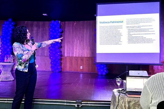 Muriae - palestra Agosto Lilas _1_.png