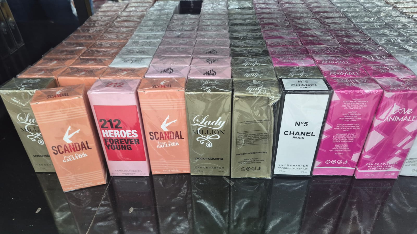 Uberaba - fiscalização perfumes