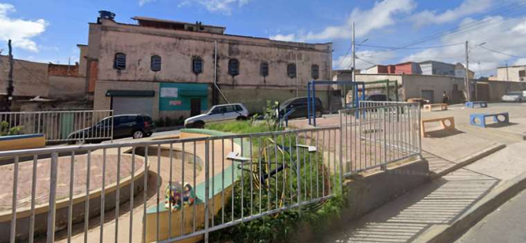 Imagem da proposta da Equipe Primeira Escala para Praça-parque replicável