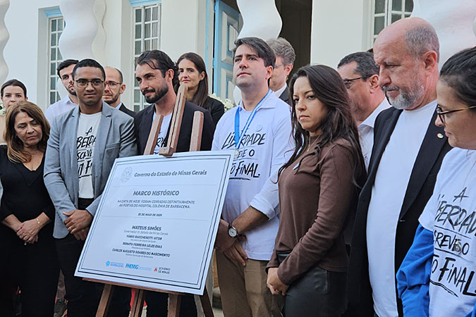 NOTICIA03_-fech_hosp_colonia_barbacena.jpg.jpeg